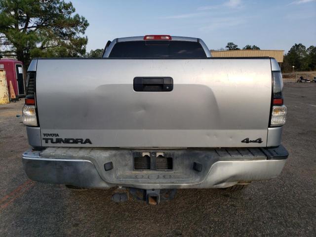 Photo 5 VIN: 5TFUY5F17AX158013 - TOYOTA TUNDRA DOU 