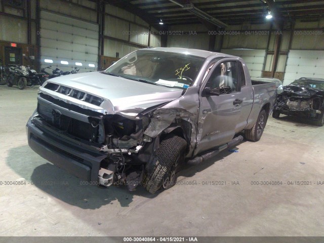 Photo 1 VIN: 5TFUY5F17EX346813 - TOYOTA TUNDRA 4WD TRUCK 