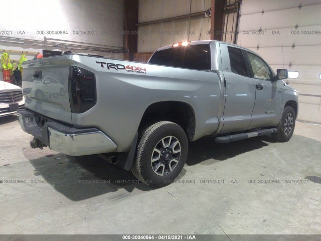 Photo 3 VIN: 5TFUY5F17EX346813 - TOYOTA TUNDRA 4WD TRUCK 