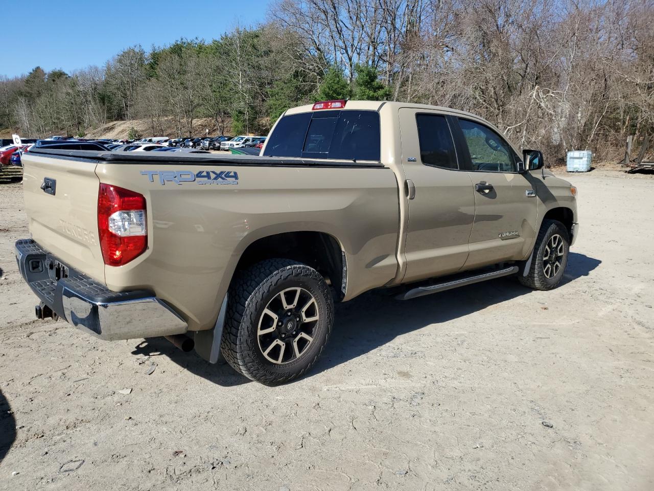 Photo 2 VIN: 5TFUY5F17HX639101 - TOYOTA TUNDRA 