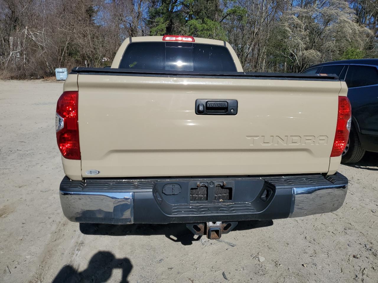 Photo 5 VIN: 5TFUY5F17HX639101 - TOYOTA TUNDRA 