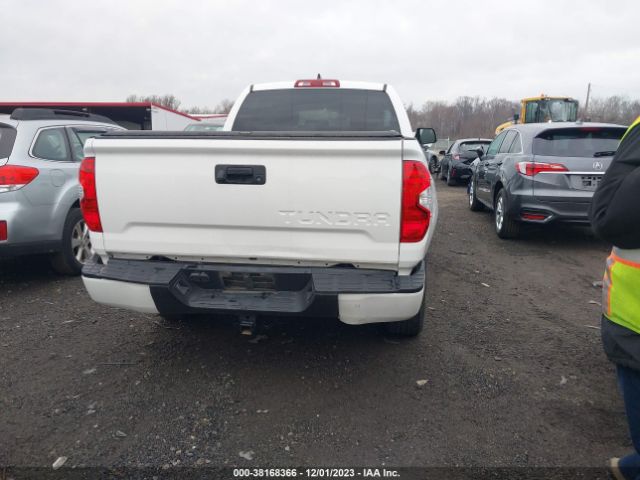 Photo 3 VIN: 5TFUY5F17MX022243 - TOYOTA TUNDRA 