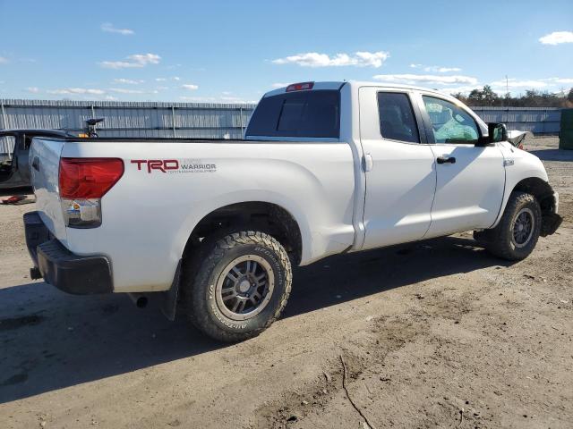 Photo 2 VIN: 5TFUY5F18BX185934 - TOYOTA TUNDRA 