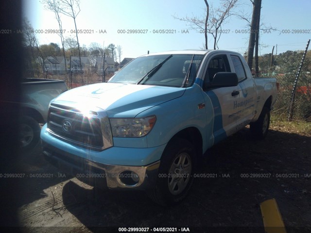 Photo 1 VIN: 5TFUY5F18CX228444 - TOYOTA TUNDRA 4WD TRUCK 