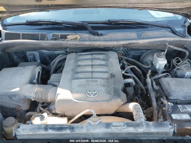 Photo 9 VIN: 5TFUY5F18CX258933 - TOYOTA TUNDRA 