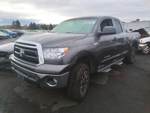 Photo 1 VIN: 5TFUY5F18DX272199 - TOYOTA TUNDRA DOU 