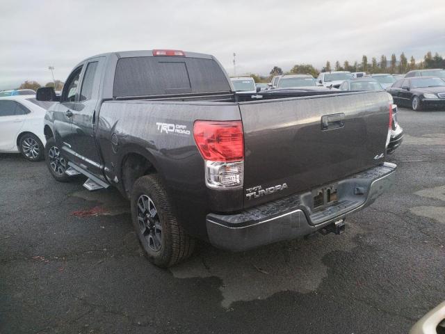 Photo 2 VIN: 5TFUY5F18DX272199 - TOYOTA TUNDRA DOU 