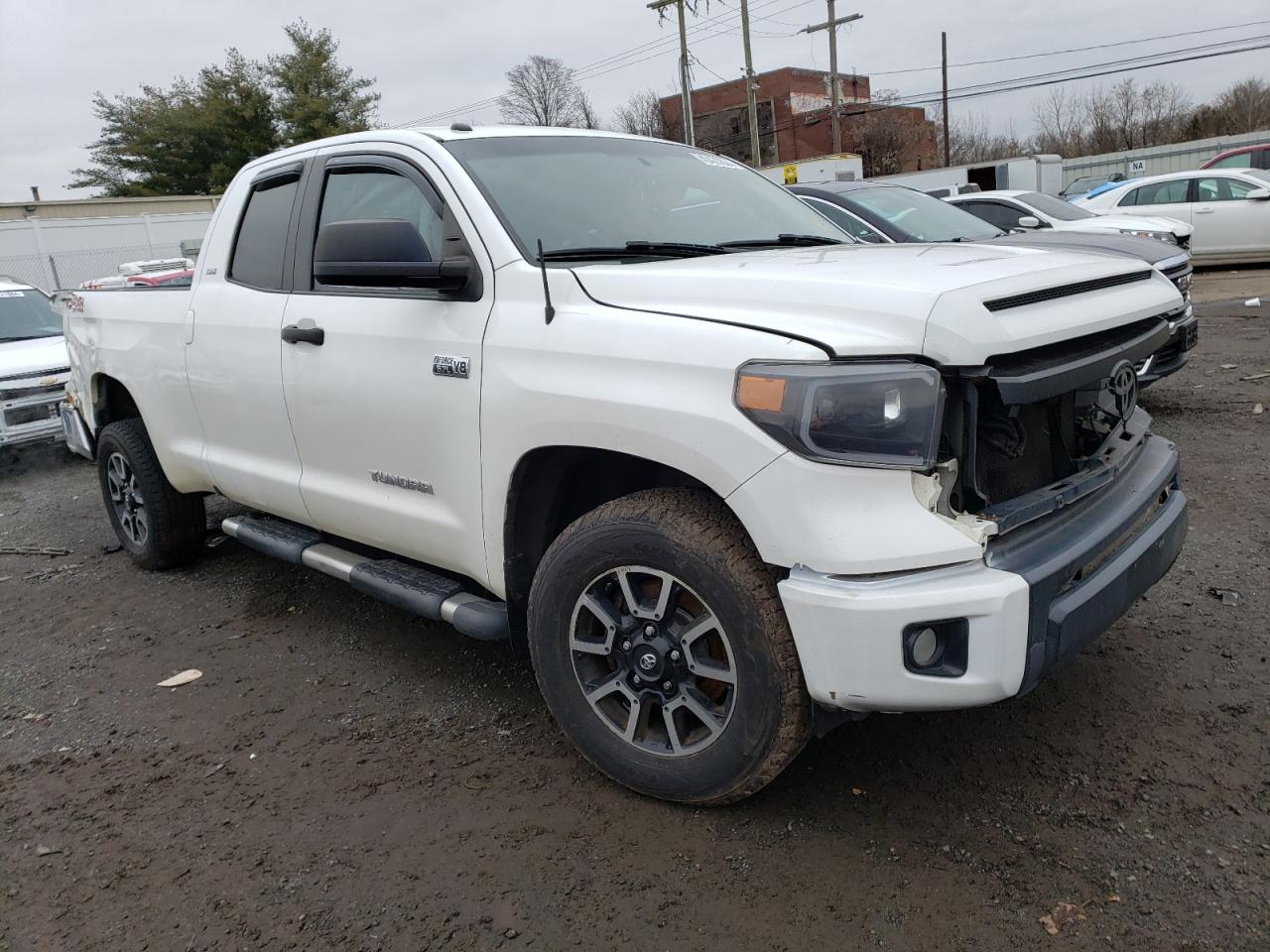 Photo 3 VIN: 5TFUY5F18EX323752 - TOYOTA TUNDRA 