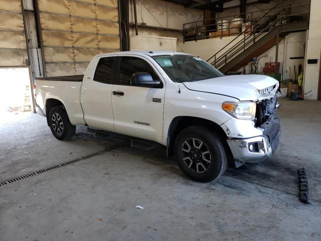 Photo 3 VIN: 5TFUY5F18FX439891 - TOYOTA TUNDRA DOU 