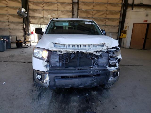 Photo 4 VIN: 5TFUY5F18FX439891 - TOYOTA TUNDRA DOU 