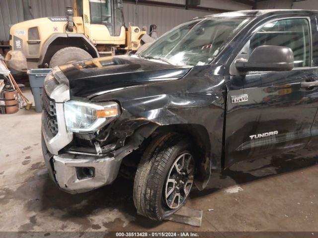 Photo 5 VIN: 5TFUY5F18JX687065 - TOYOTA TUNDRA 