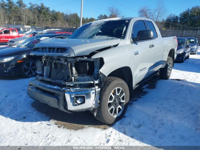 Photo 1 VIN: 5TFUY5F18MX011462 - TOYOTA TUNDRA 