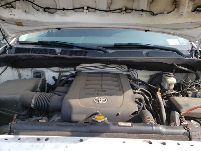 Photo 6 VIN: 5TFUY5F19BX197705 - TOYOTA TUNDRA DOU 