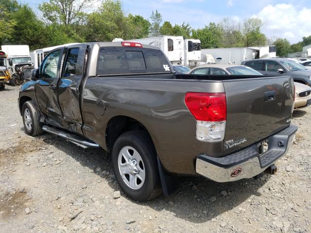 Photo 2 VIN: 5TFUY5F19BX207391 - TOYOTA TUNDRA DOU 