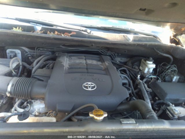 Photo 9 VIN: 5TFUY5F19EX392157 - TOYOTA TUNDRA 4WD TRUCK 