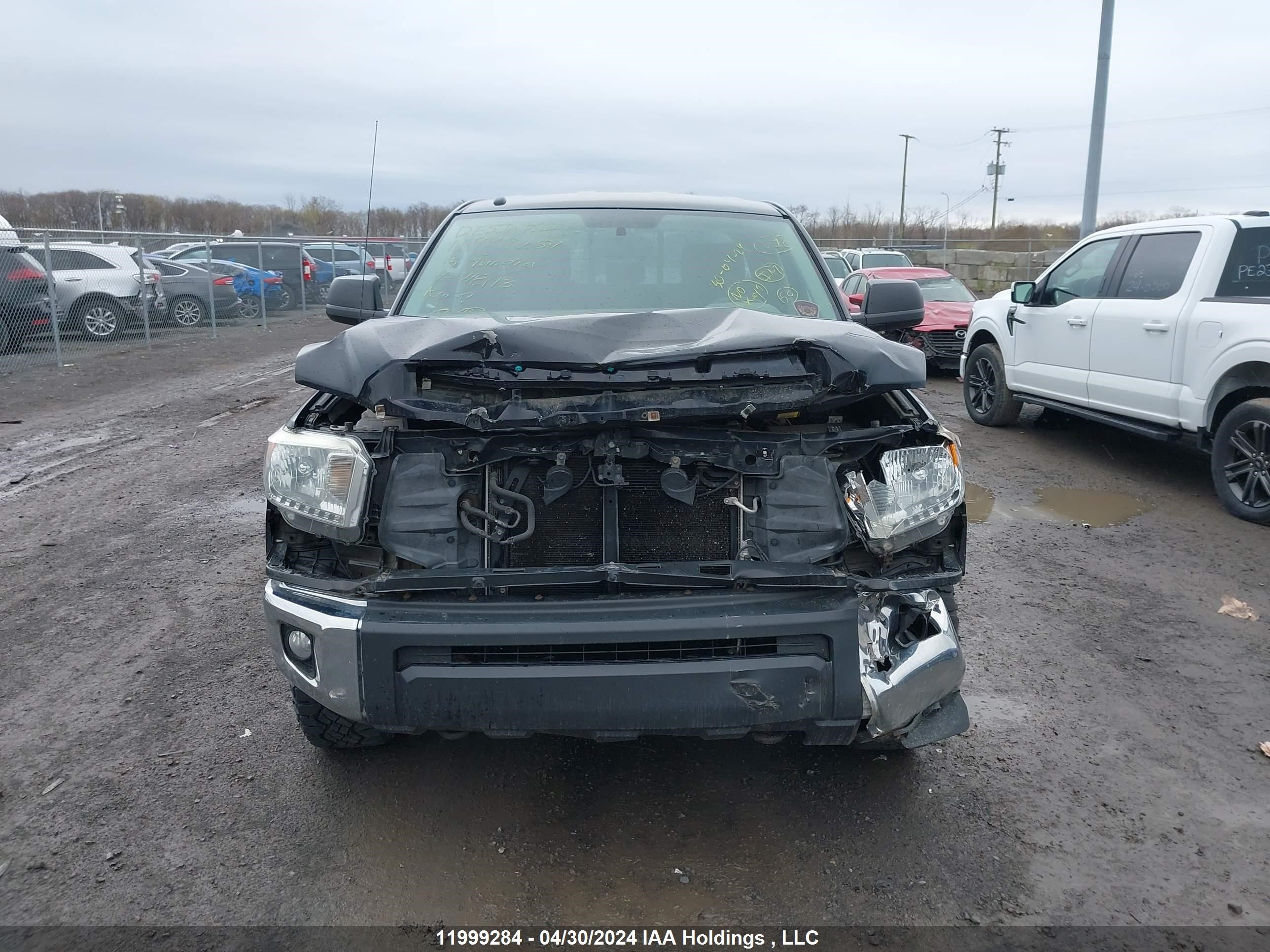 Photo 12 VIN: 5TFUY5F19FX418113 - TOYOTA TUNDRA 