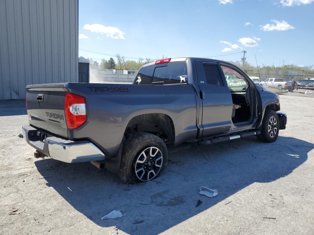 Photo 2 VIN: 5TFUY5F19HX609050 - TOYOTA TUNDRA 