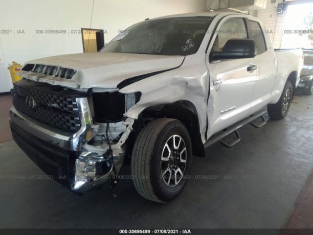 Photo 1 VIN: 5TFUY5F19JX703208 - TOYOTA TUNDRA 4WD 