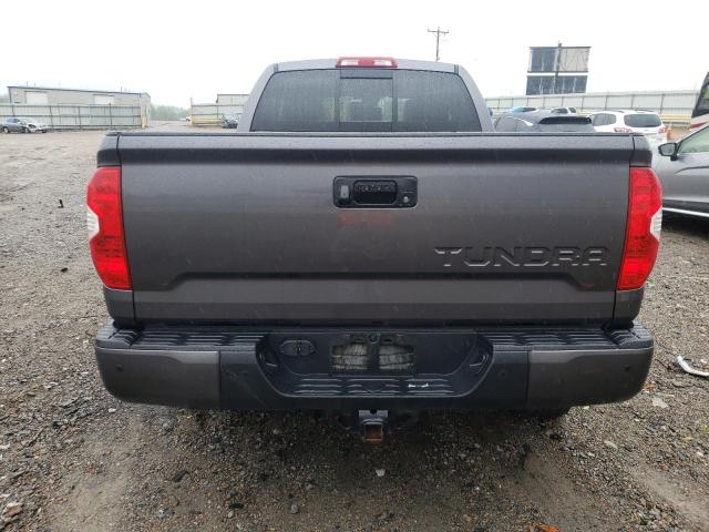 Photo 5 VIN: 5TFUY5F19JX713043 - TOYOTA TUNDRA DOU 