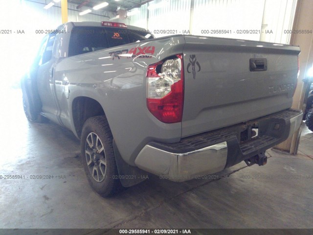 Photo 2 VIN: 5TFUY5F19JX760007 - TOYOTA TUNDRA 4WD 