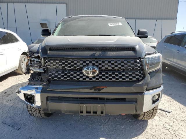 Photo 4 VIN: 5TFUY5F19KX795003 - TOYOTA TUNDRA 