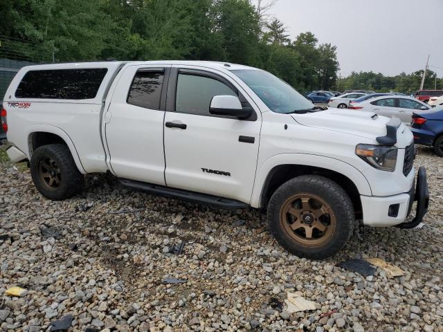 Photo 3 VIN: 5TFUY5F19KX816965 - TOYOTA TUNDRA DOU 