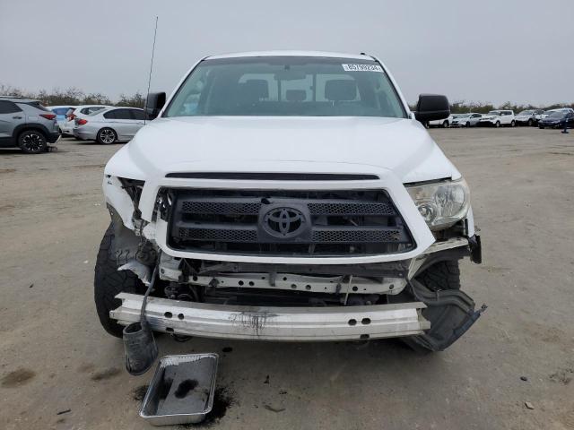 Photo 4 VIN: 5TFUY5F1XAX099927 - TOYOTA TUNDRA DOU 