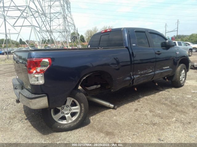 Photo 3 VIN: 5TFUY5F1XBX158895 - TOYOTA TUNDRA 4WD TRUCK 