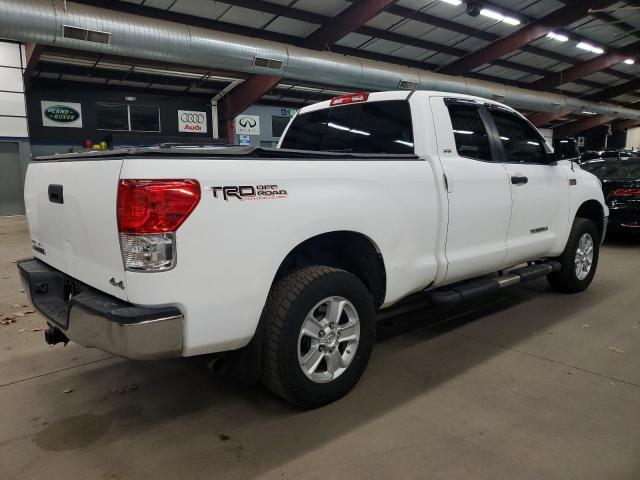 Photo 2 VIN: 5TFUY5F1XBX187250 - TOYOTA TUNDRA DOU 