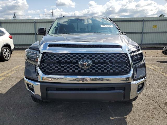 Photo 4 VIN: 5TFUY5F1XJX697502 - TOYOTA TUNDRA DOU 