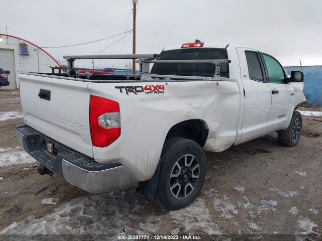 Photo 3 VIN: 5TFUY5F1XMX977103 - TOYOTA TUNDRA 