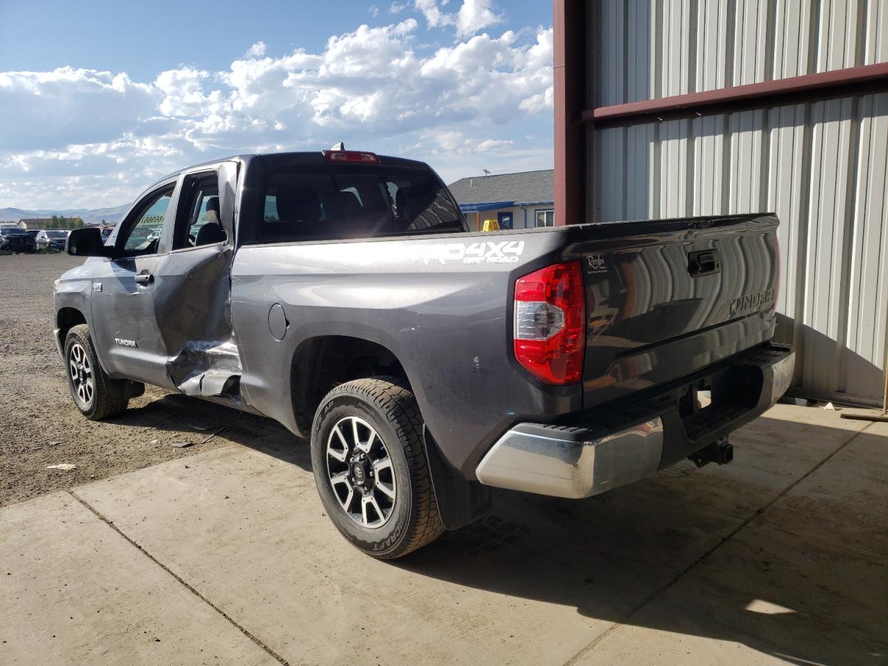 Photo 1 VIN: 5TFUYCF14LX948355 - TOYOTA TUNDRA 