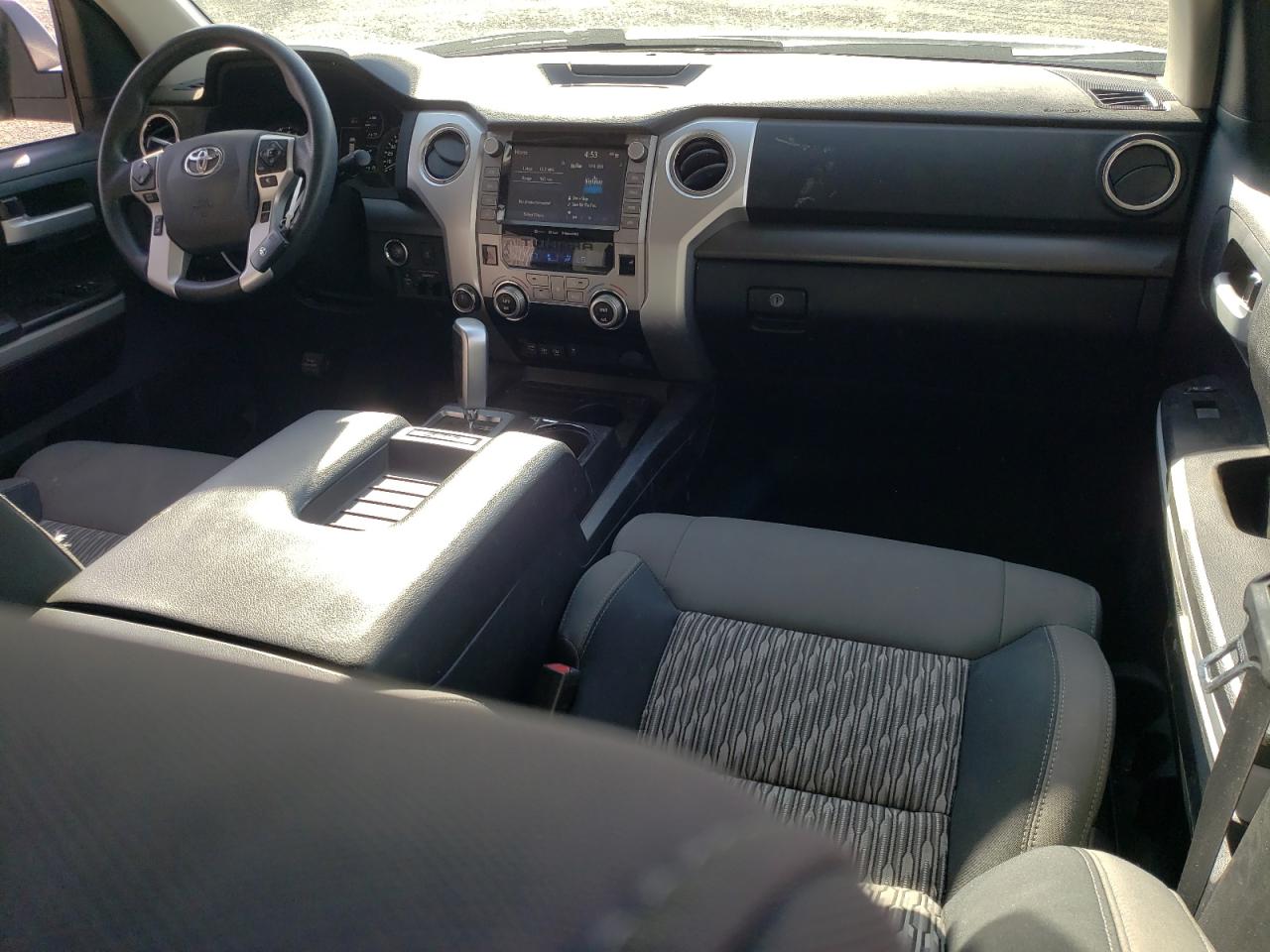 Photo 7 VIN: 5TFUYCF14LX948355 - TOYOTA TUNDRA 