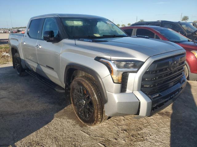 Photo 3 VIN: 5TFWC5DB6RX077745 - TOYOTA TUNDRA CRE 