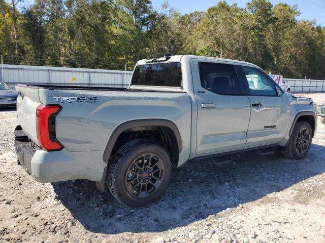 Photo 2 VIN: 5TFWC5DBXRX070894 - TOYOTA TUNDRA CRE 