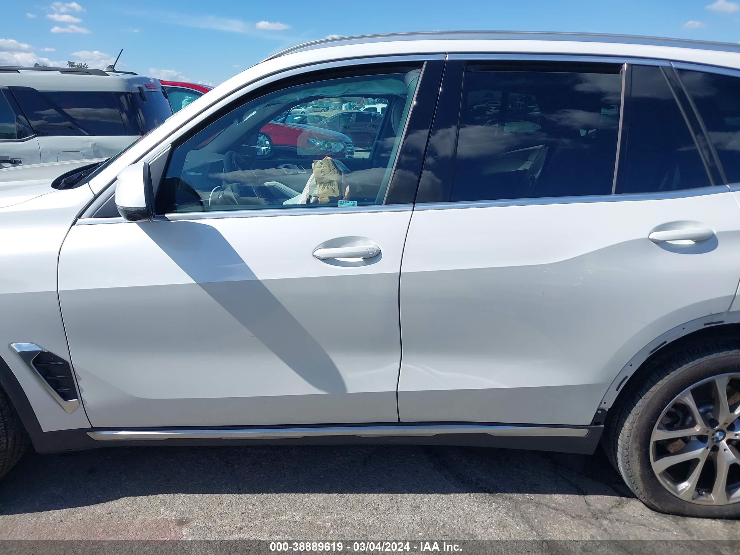 Photo 14 VIN: 5UX13EU02R9S98898 - BMW X5 