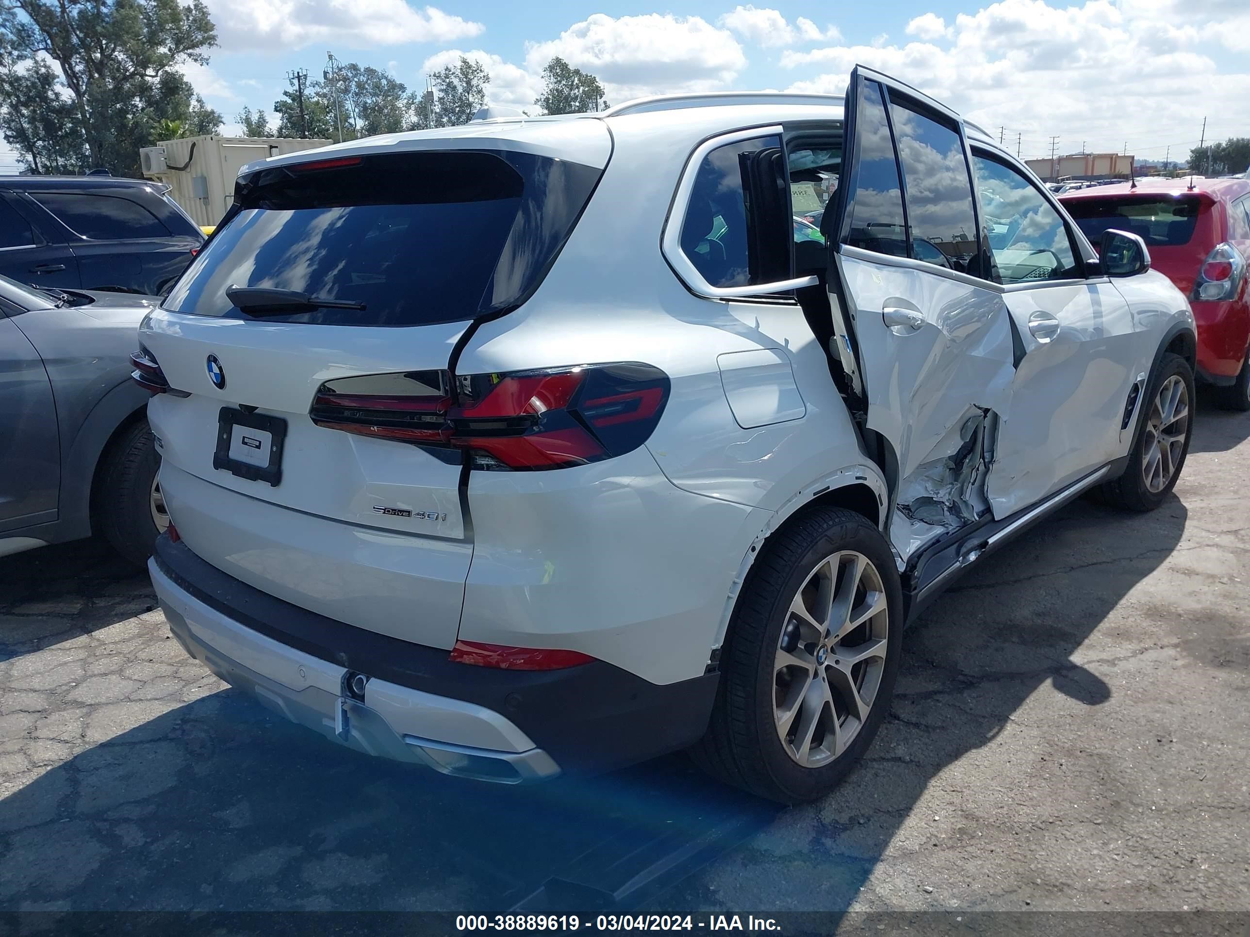 Photo 3 VIN: 5UX13EU02R9S98898 - BMW X5 