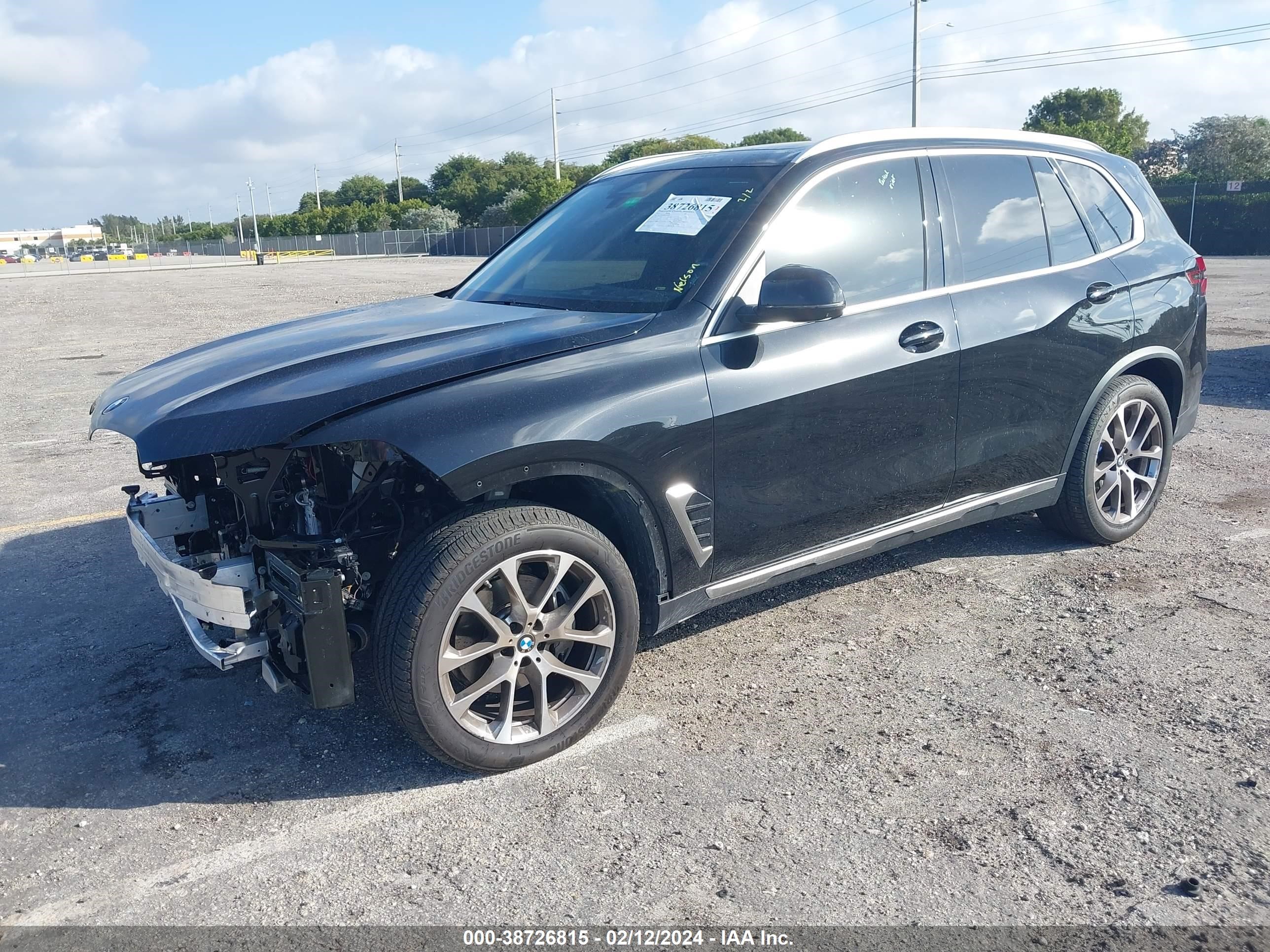 Photo 1 VIN: 5UX13EU04R9S70228 - BMW X5 