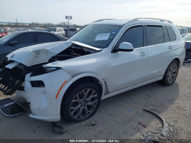 Photo 1 VIN: 5UX23EM00P9P17736 - BMW X7 