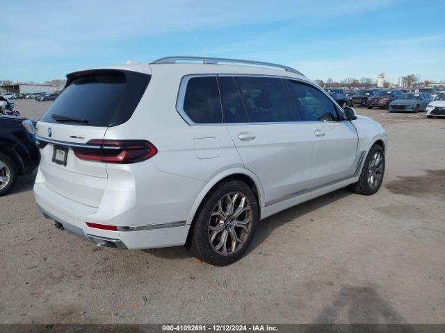 Photo 3 VIN: 5UX23EM00P9P17736 - BMW X7 