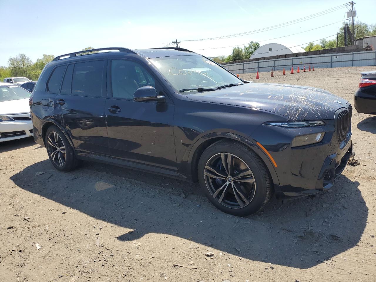 Photo 3 VIN: 5UX23EM00P9P75376 - BMW X7 