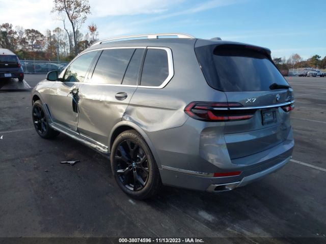 Photo 2 VIN: 5UX23EM02P9R06971 - BMW X7 