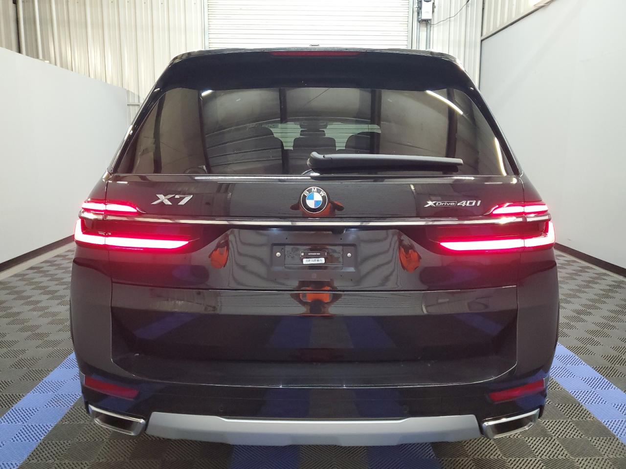 Photo 5 VIN: 5UX23EM02R9V10039 - BMW X7 