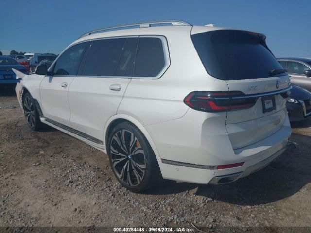 Photo 2 VIN: 5UX23EM03P9P45255 - BMW X7 