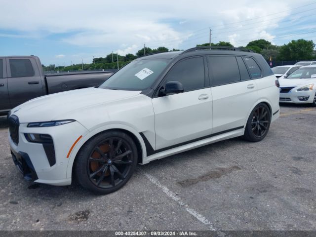 Photo 1 VIN: 5UX23EM03R9T66775 - BMW X7 