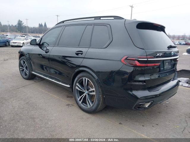 Photo 2 VIN: 5UX23EM04P9P54529 - BMW X7 