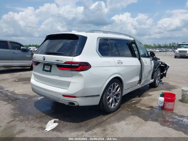 Photo 3 VIN: 5UX23EM05P9P94070 - BMW X7 