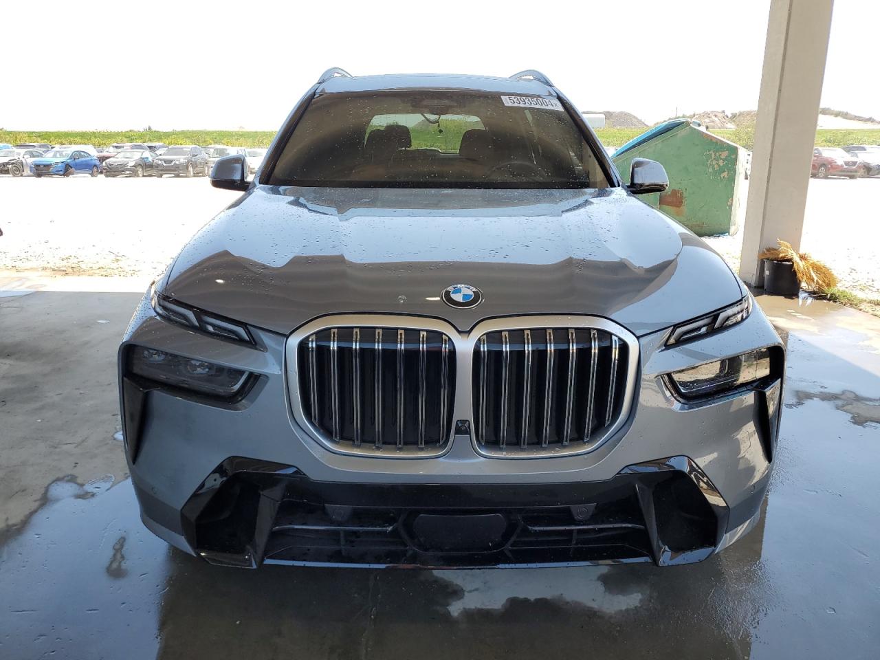 Photo 4 VIN: 5UX23EM05P9R00100 - BMW X7 