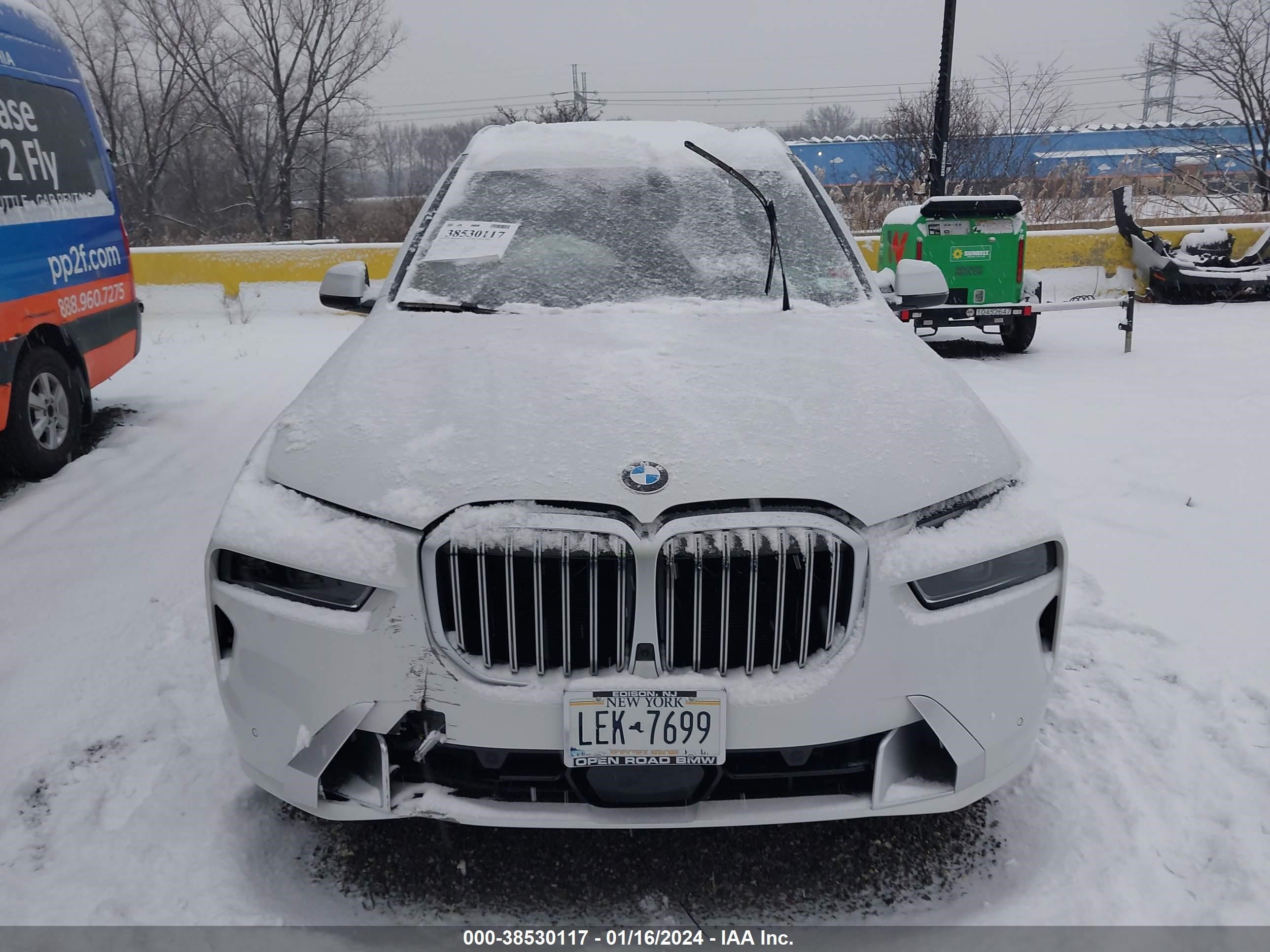 Photo 10 VIN: 5UX23EM05R9T82900 - BMW X7 