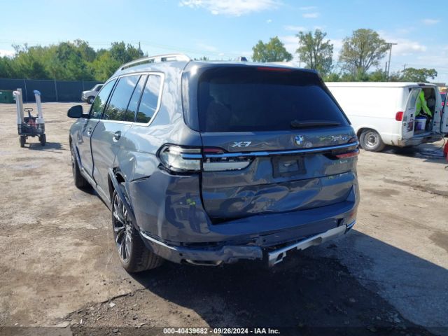 Photo 2 VIN: 5UX23EM06P9P07356 - BMW X7 